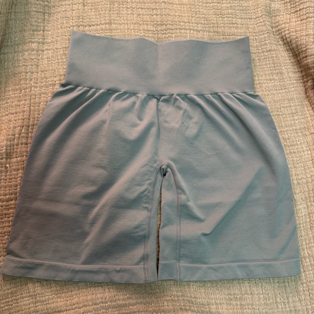 NVGTN Light Grey Solid Seamless Shorts